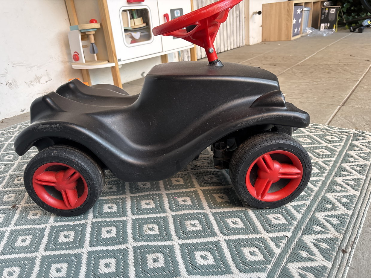 Bobby Car 