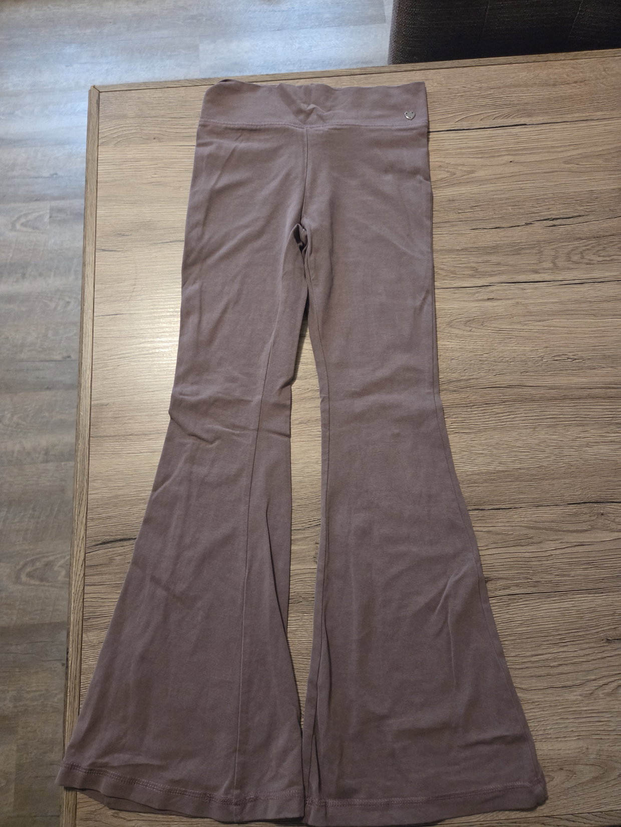 Zara Schlaghose Gr.140