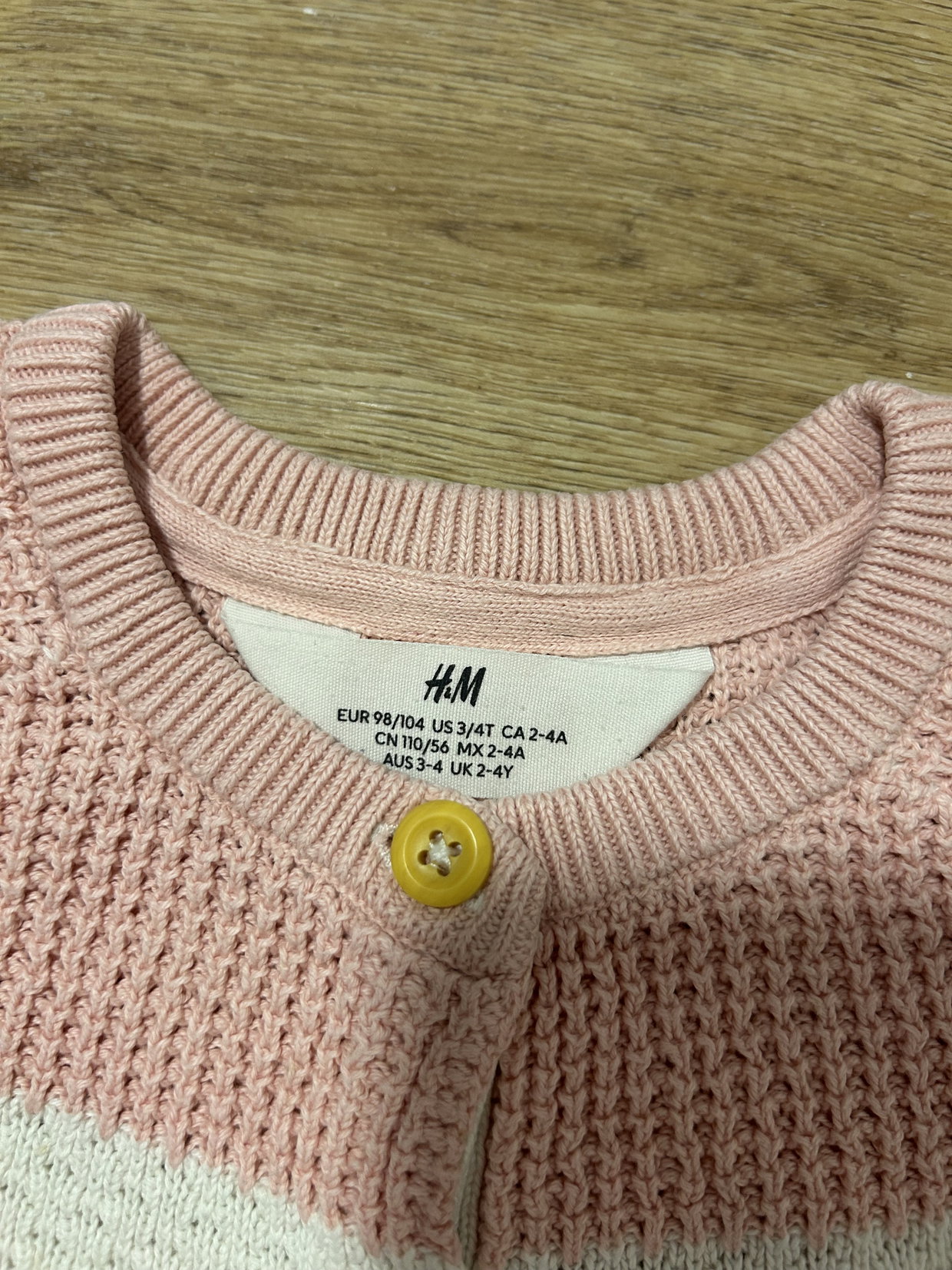 Strickjacke gestreift 98/104