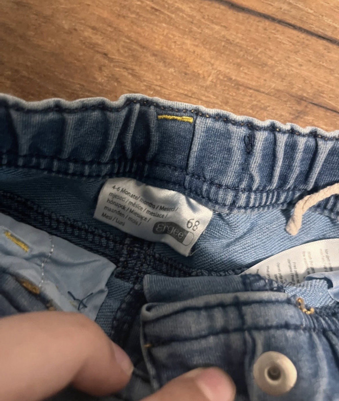 Jeans 68