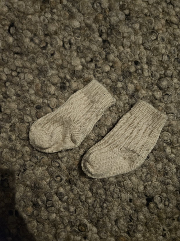 Schurwolle Stricksocken creme