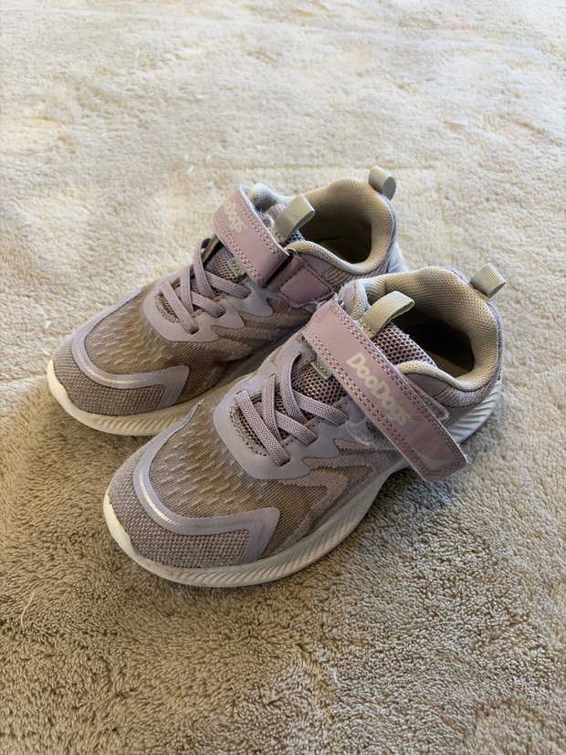 Turnschuhe 