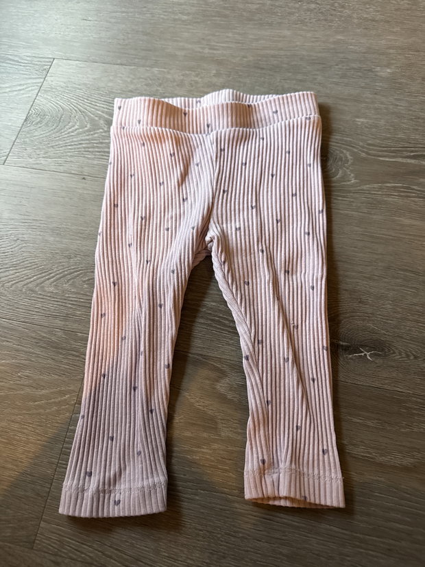 Hose lila mit Herzen 