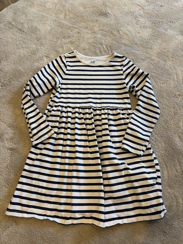 Kleid