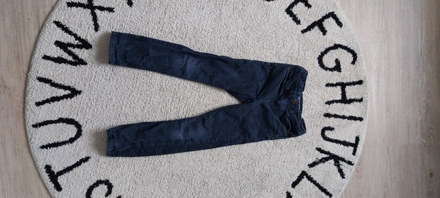 Hose slimfit Gr 122