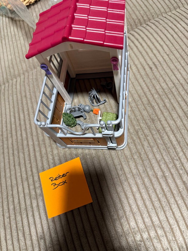 Schleich Reiterbox mit Zubehör 
