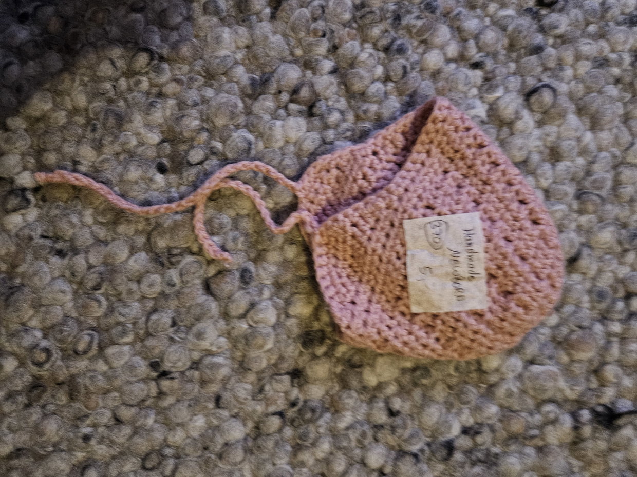Newborn Wollmütze handmade 