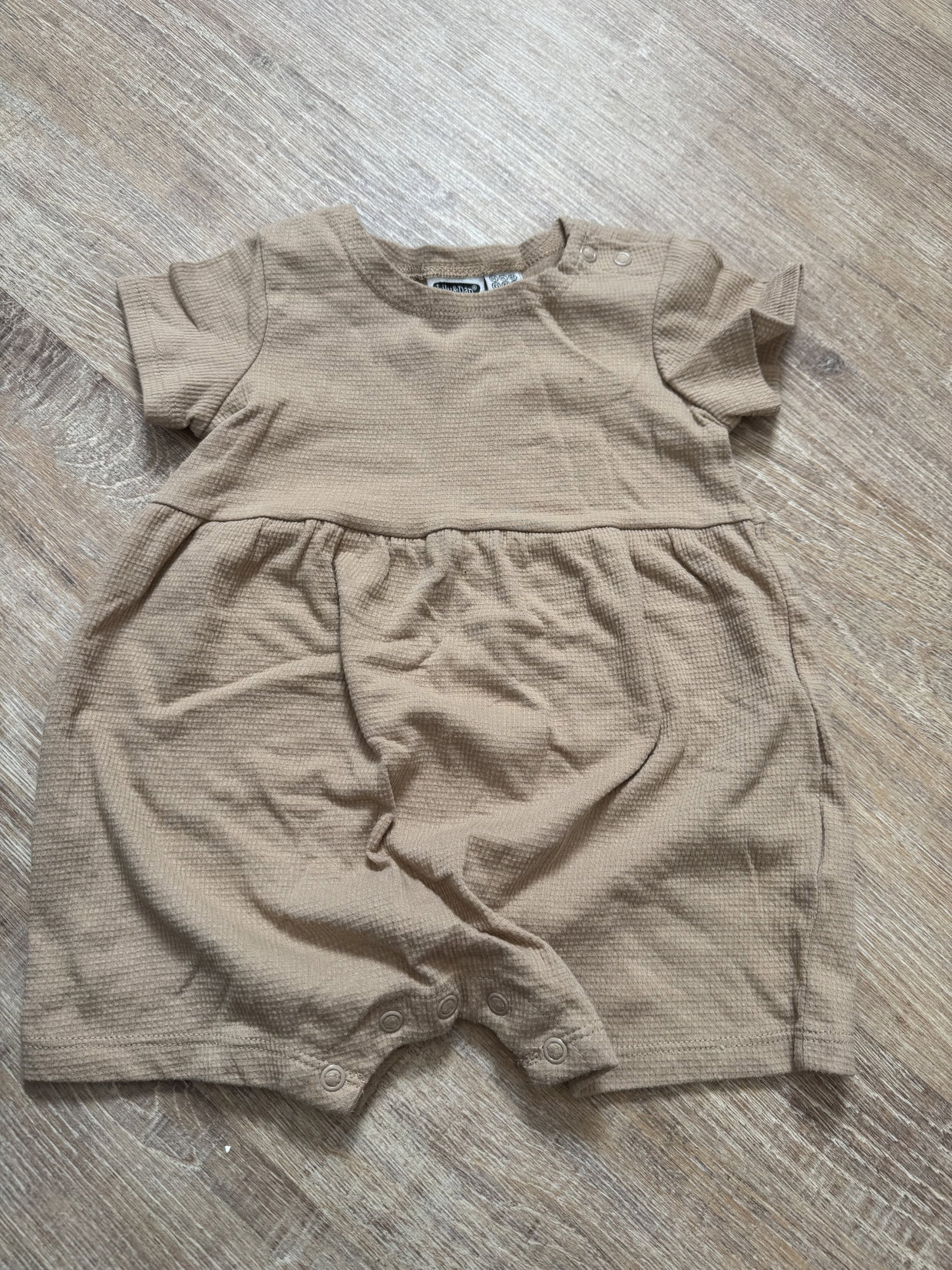 Bodykleid, hellbraun Gr. 74/80