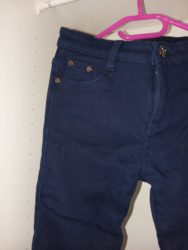 💙 Blaue Stoffhose – Gr. 140