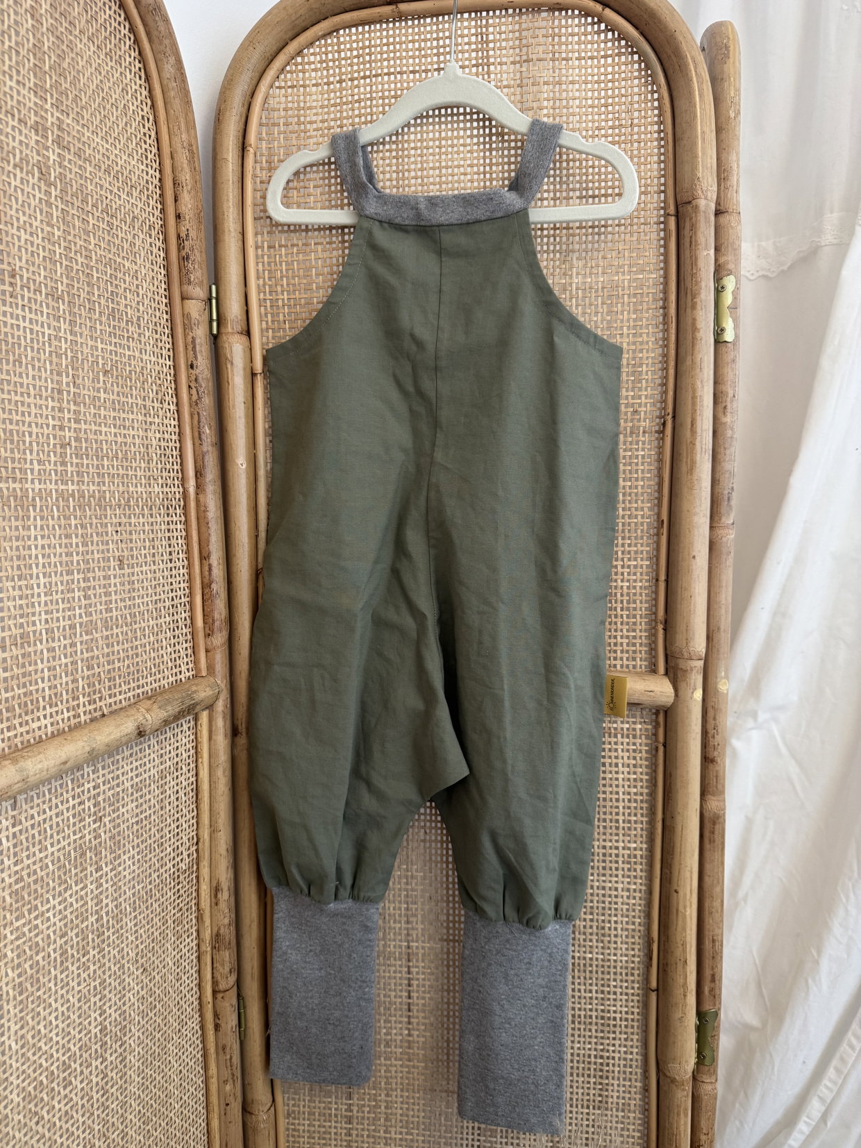 Sonnenkinder Hose Gr. 92/98 (ungetragen)