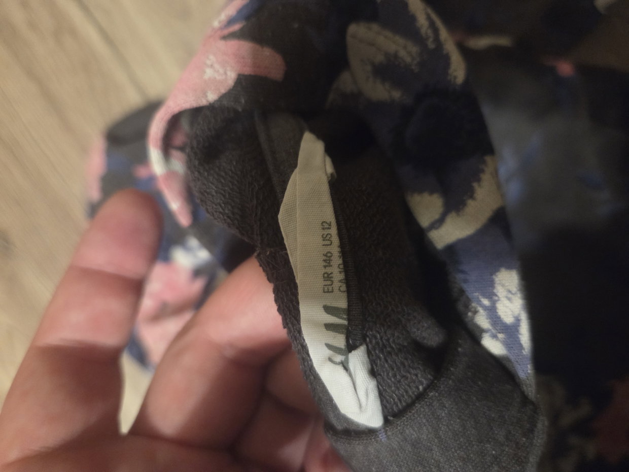 H&M Pullover Gr.146
