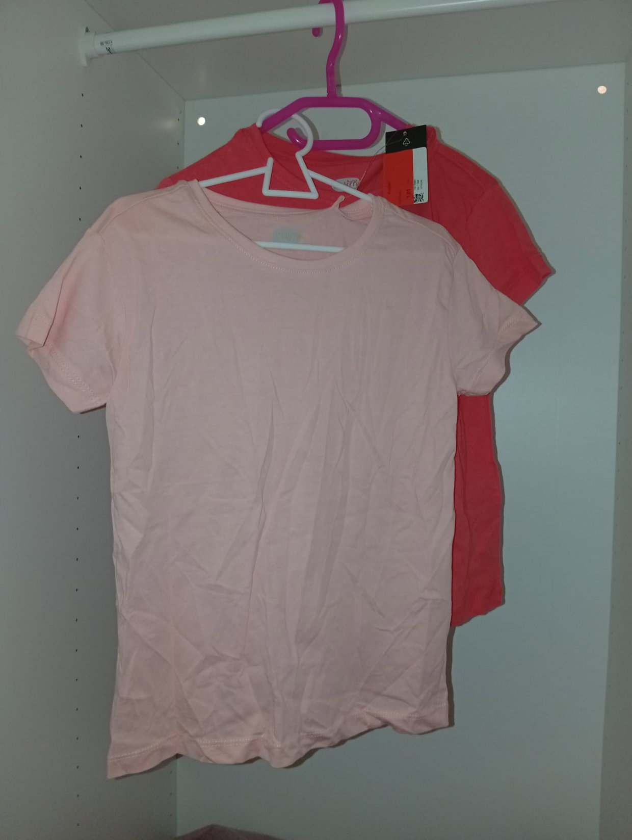 🌸 2 Mädchen-T-Shirts in Rosa & Pink – Gr. 134/140