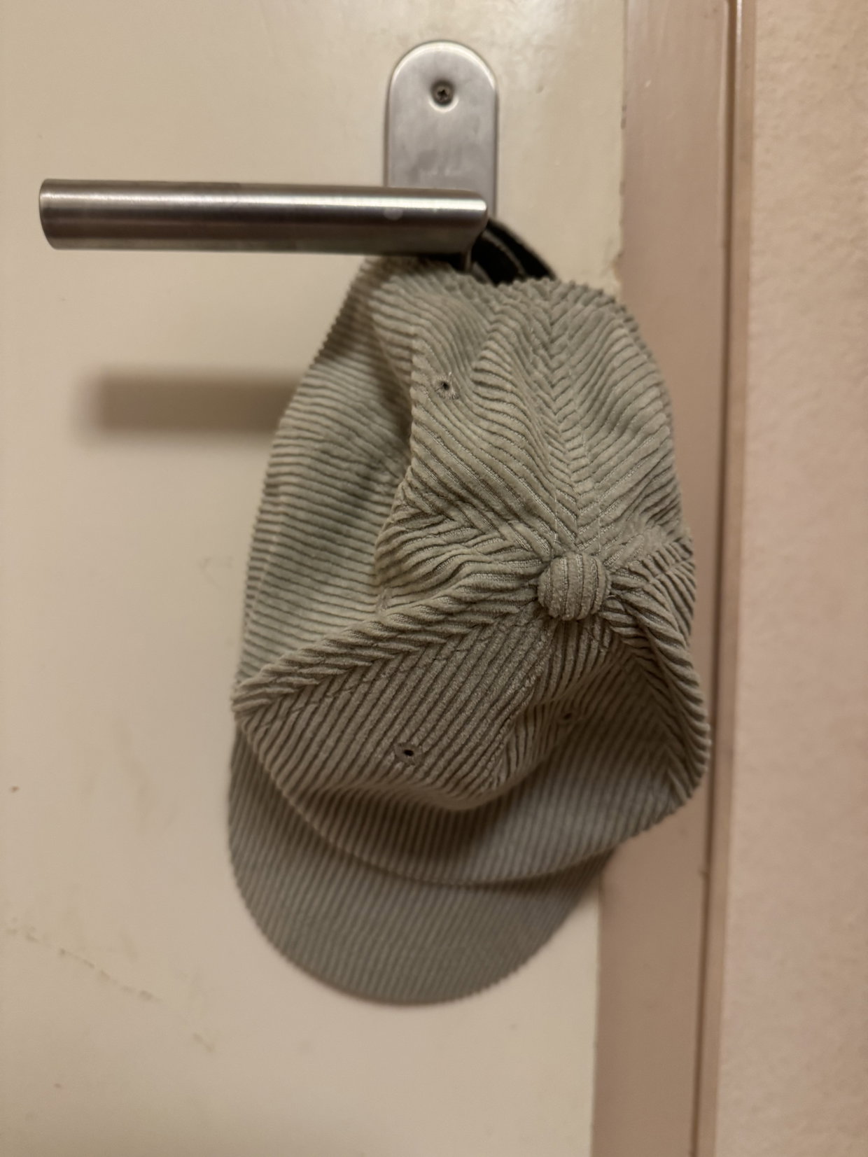 Cappy grün cord Gr. 104 - 122