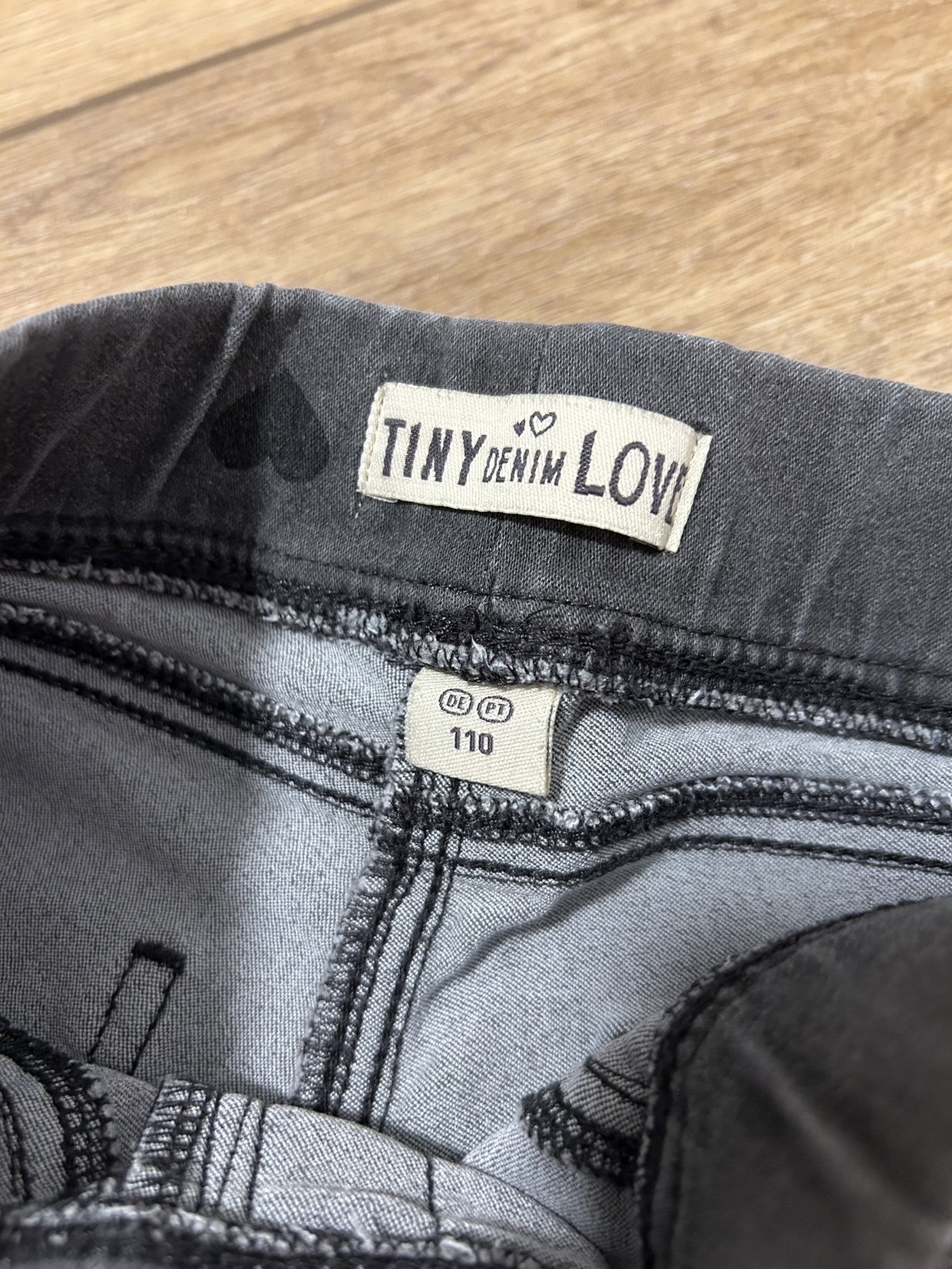 Jeans, grau Herzen 110