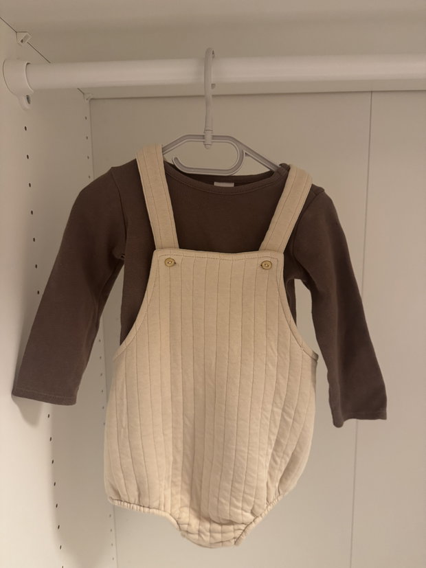 H&M Set Latzhose und Shirt Gr. 80