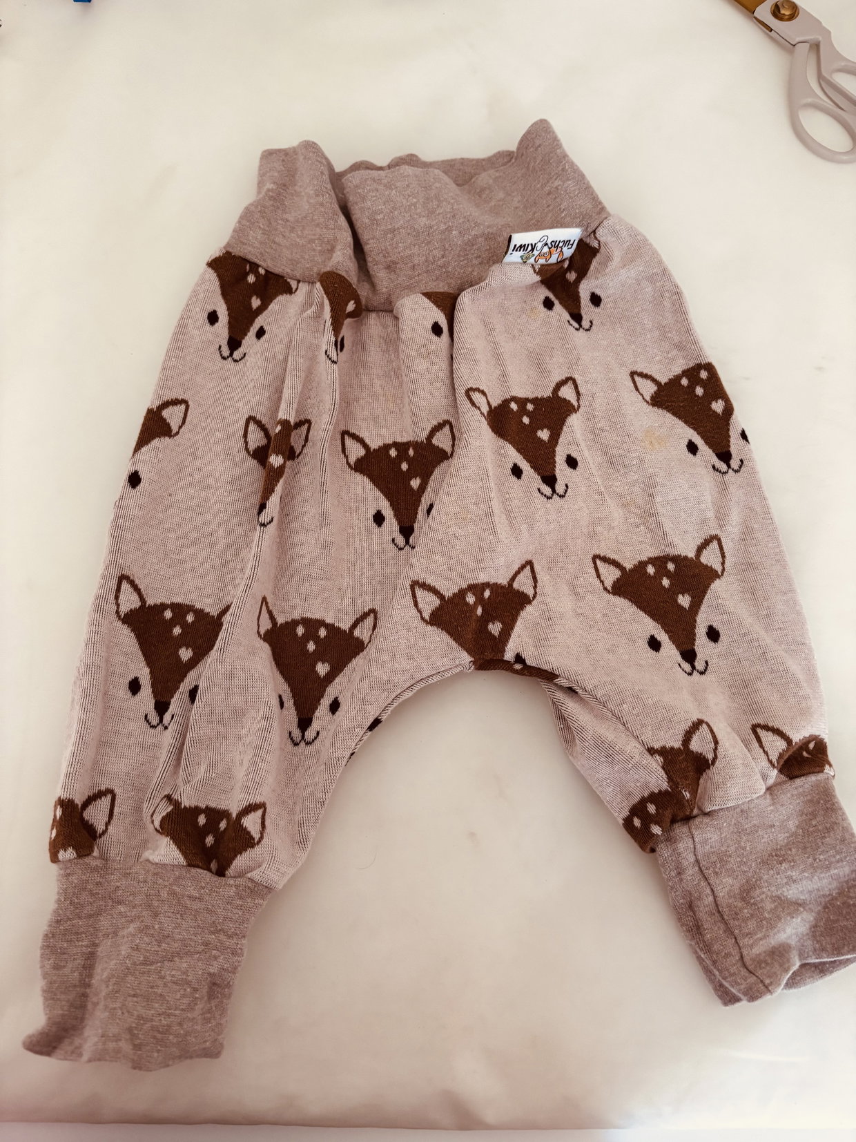 Fuchs & Kiwi Hose Reh 