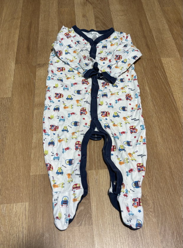 Schlafanzug Einteiler mit Fahrzeugen gr. 80