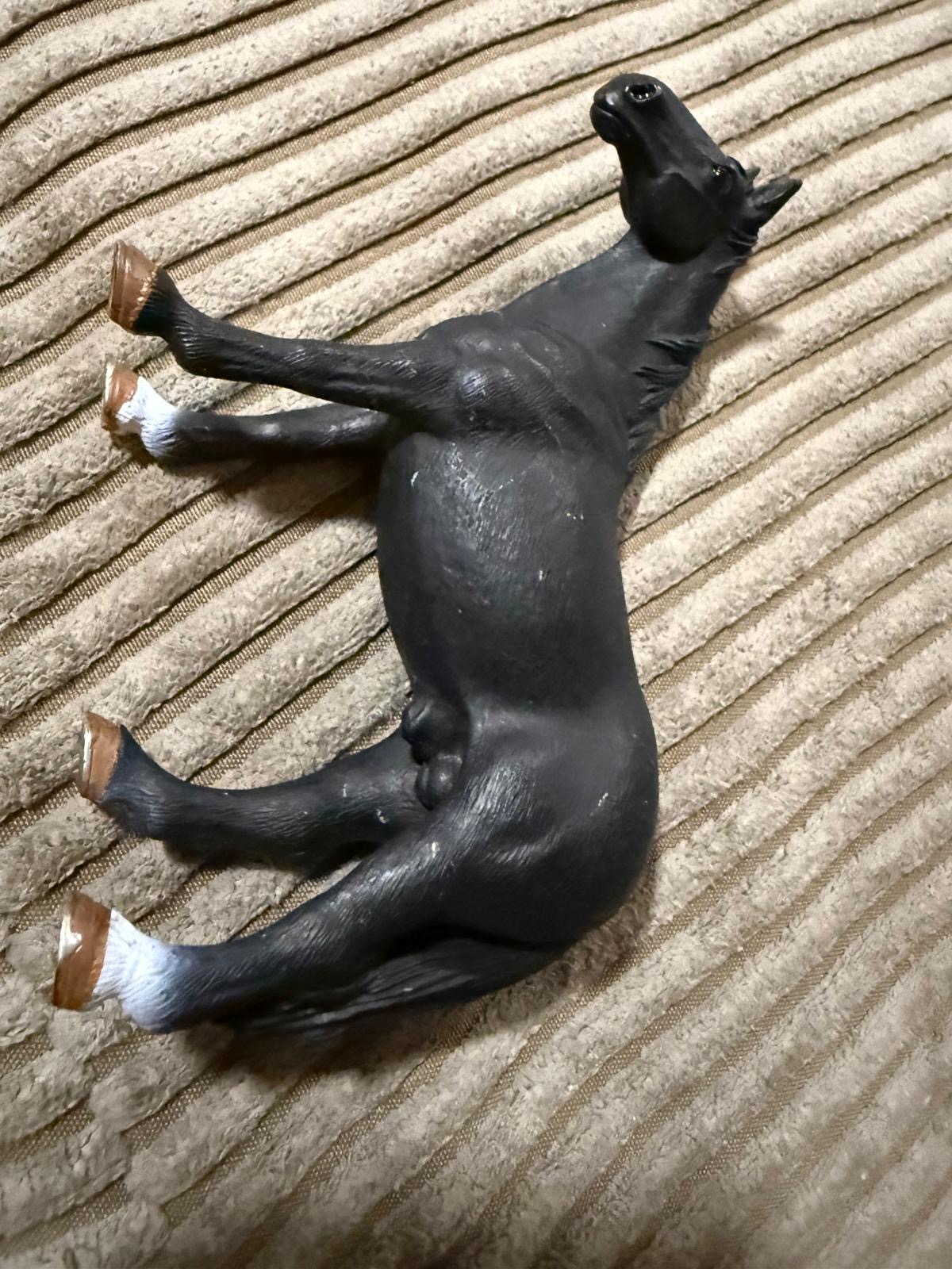 Schleich Pferd schwarz 