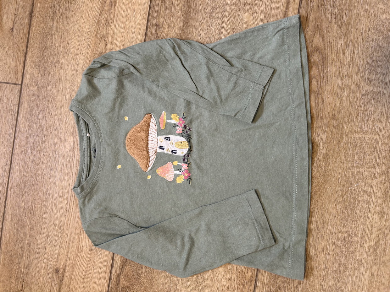 Langarmshirt grün Pilze 98
