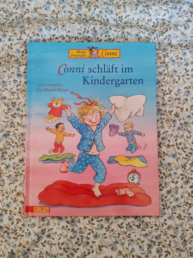 Buch Connie schläft I'm Kintergarten