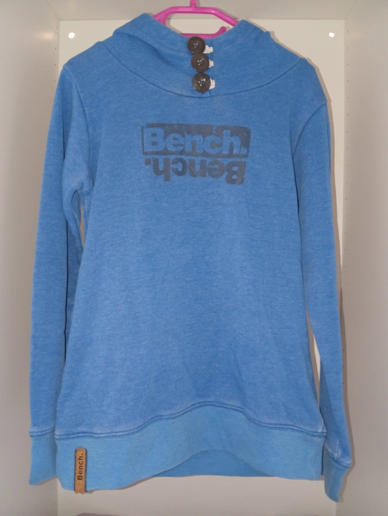 Blauer Bench Pullover 💙