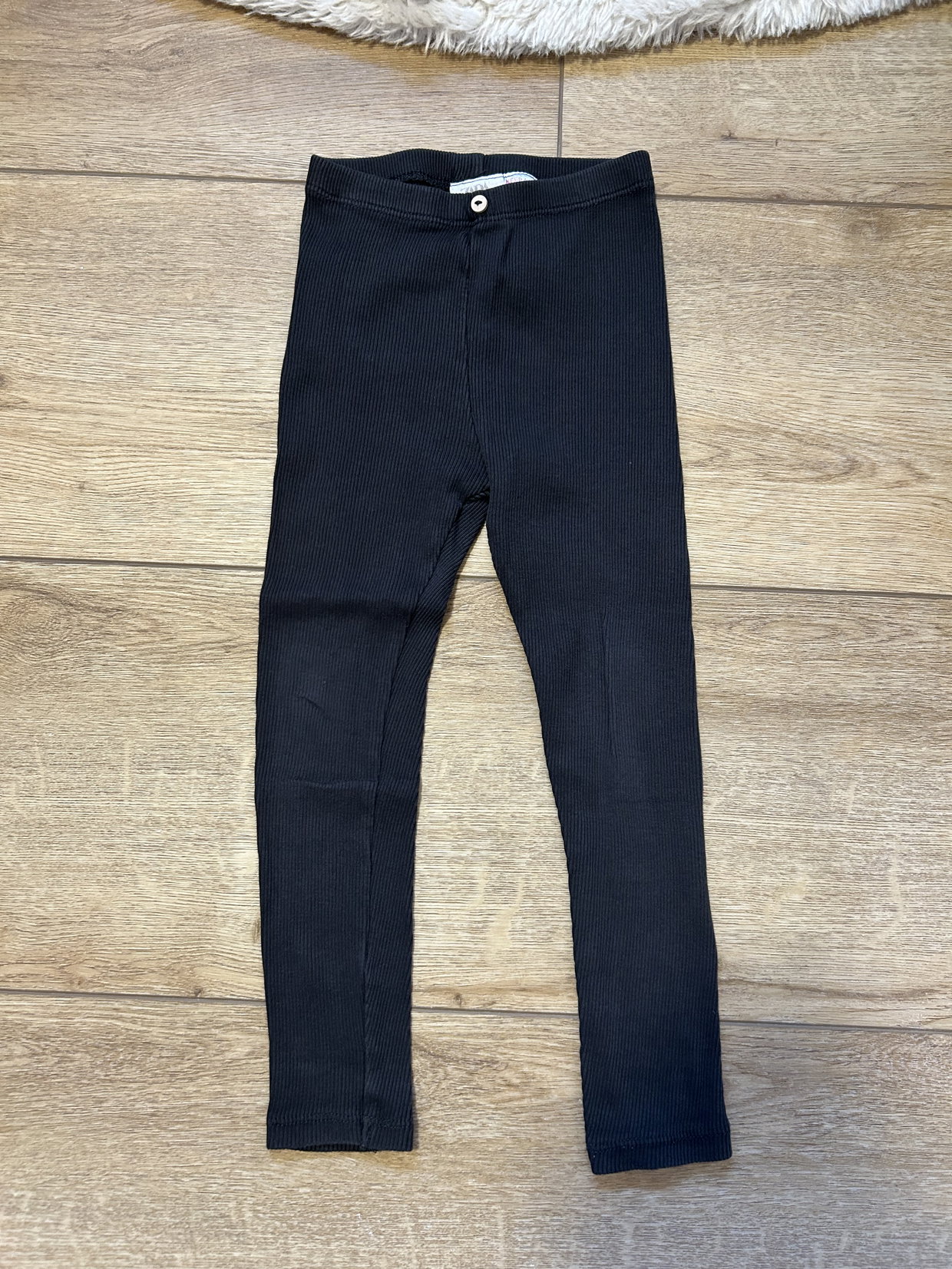Zara Leggins schwarz 104