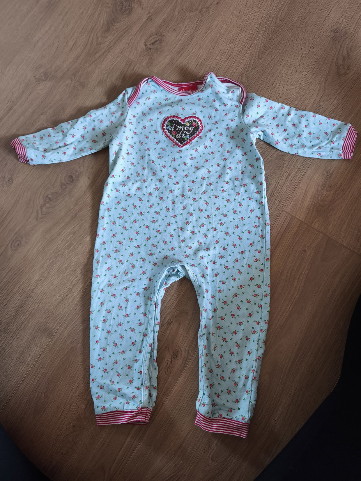 NEU Pyjama blau 80