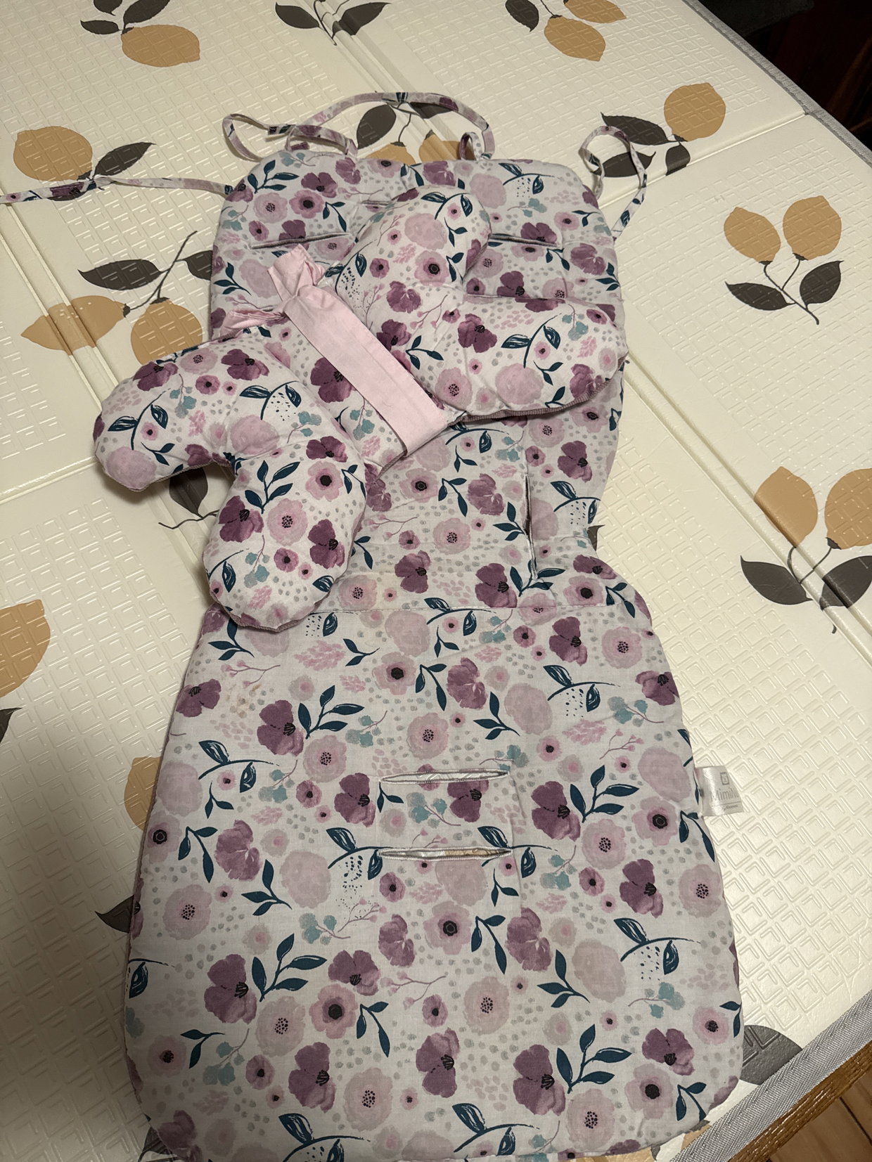 Kissen Kinderwagen Blume 