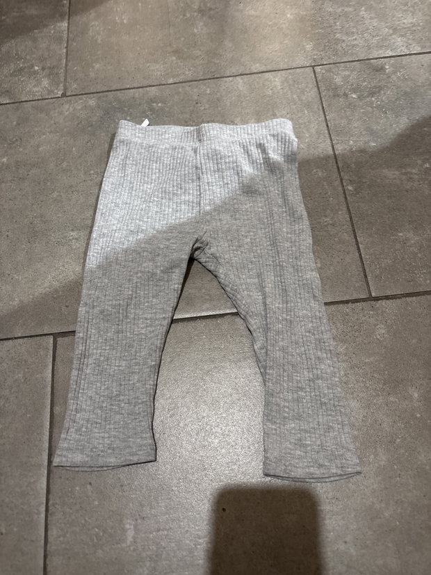 Grau gerippte Leggings 