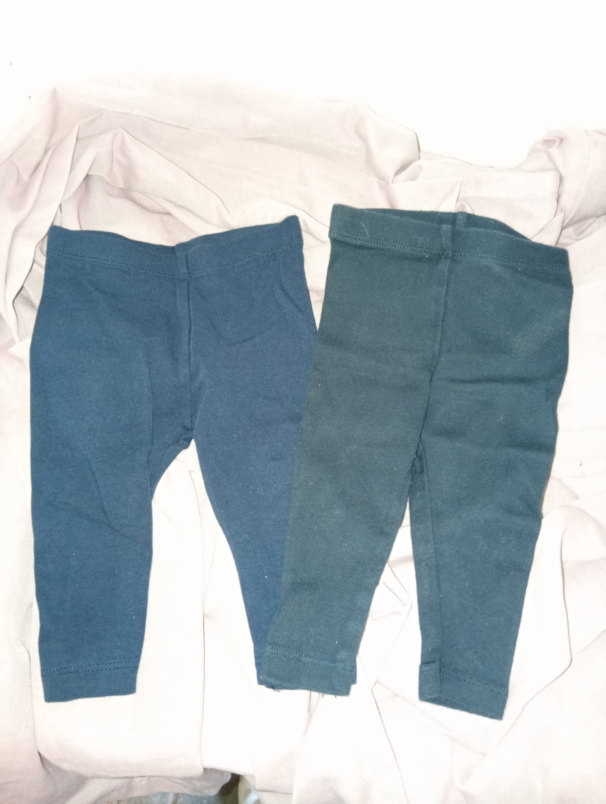💙 2er-Set blaue Babyleggings – Größe 62/68