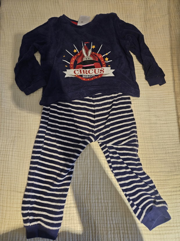 Schlafanzug Zirkus