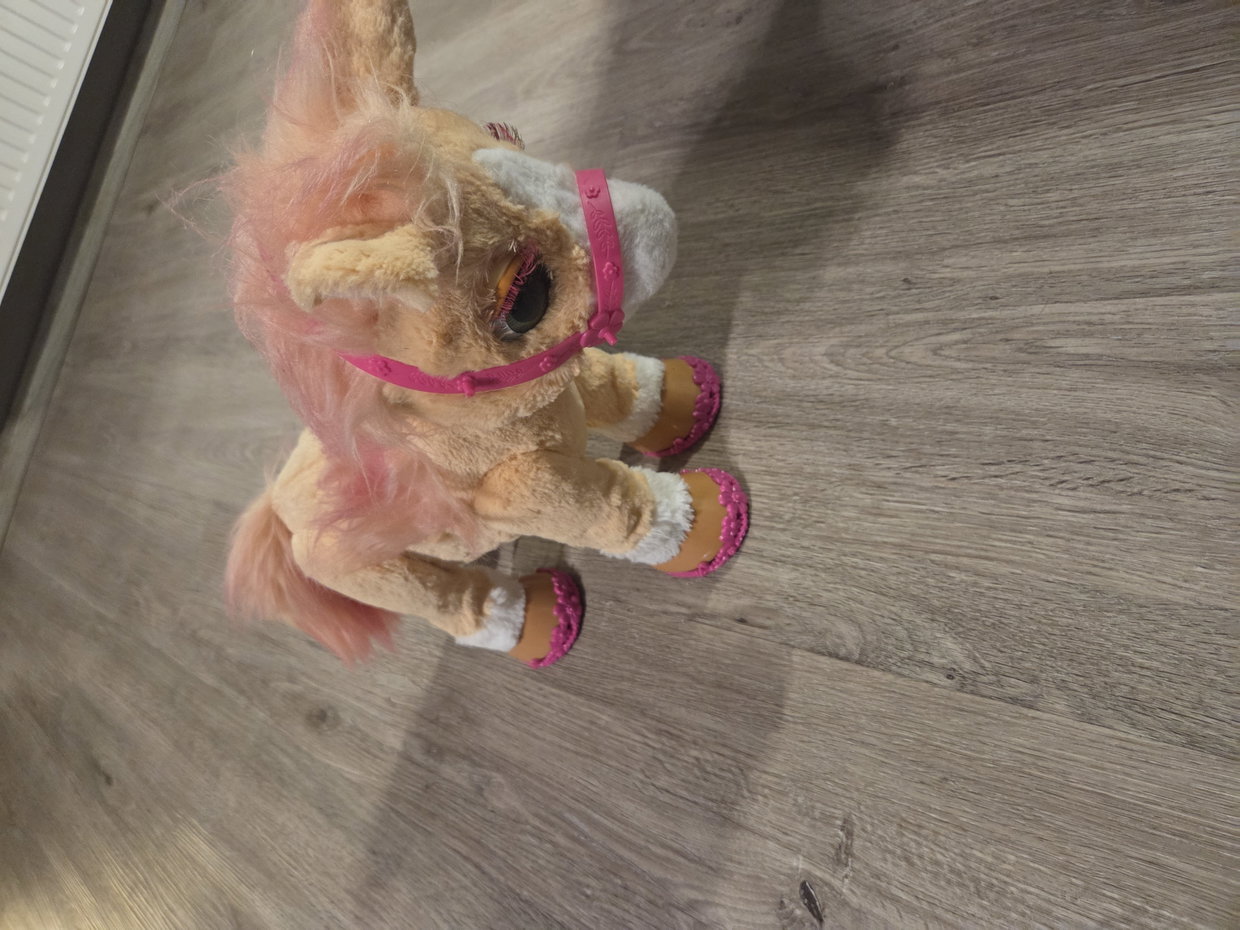 furReal Pferd