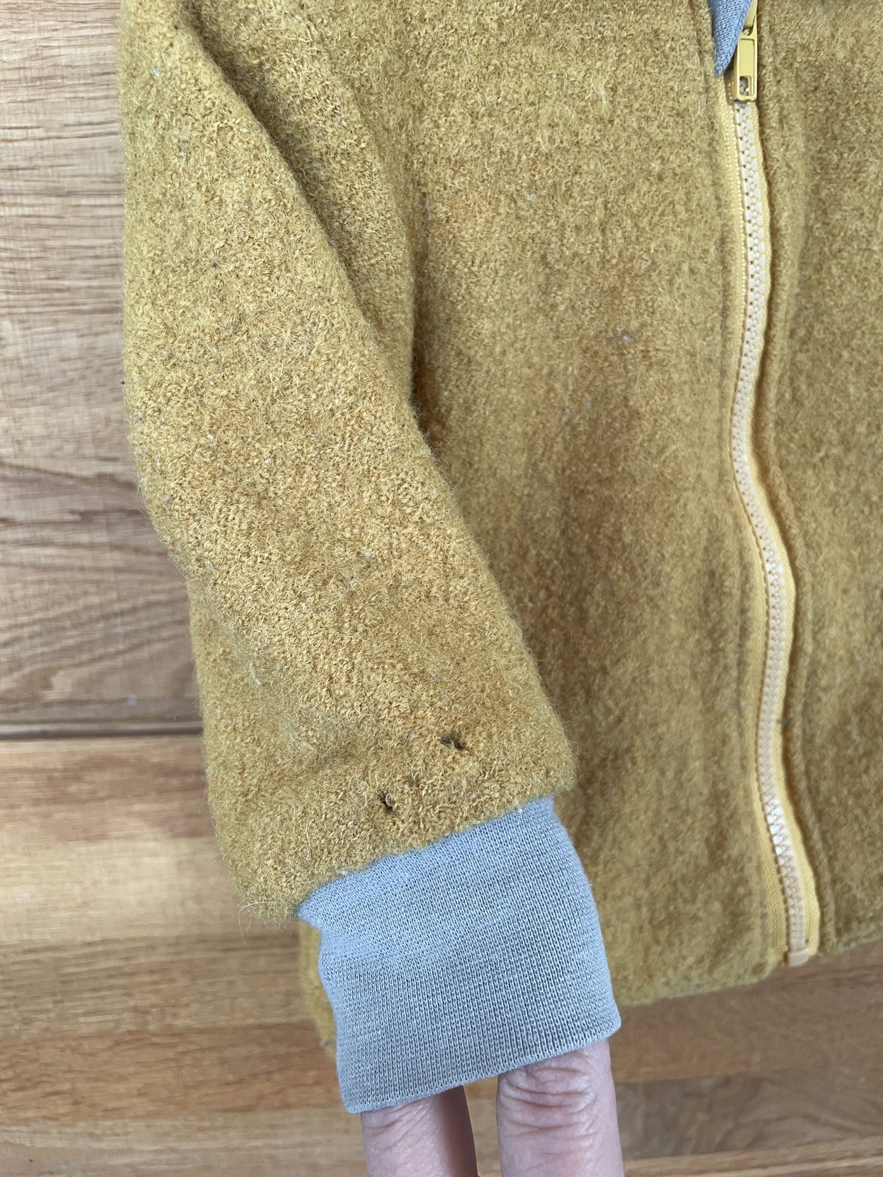 Walkjacke gelb, Schurrwolle