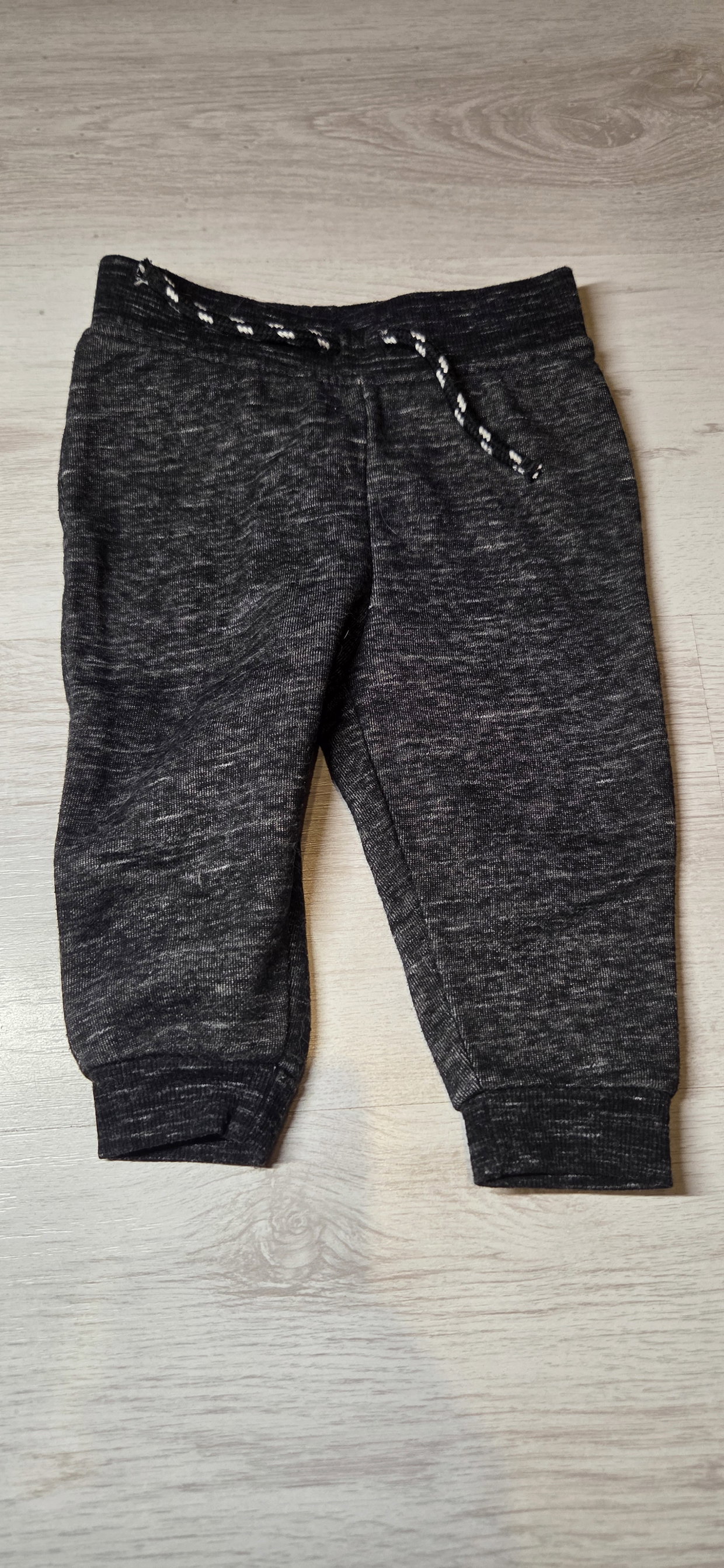 Jogginghose Gr. 74