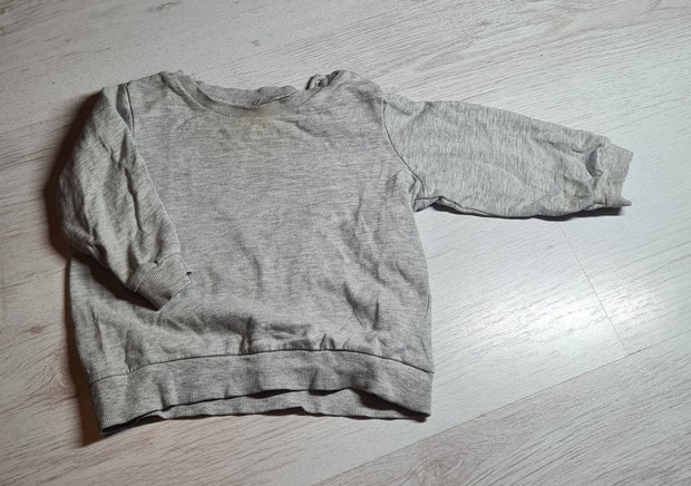 Pullover Grau