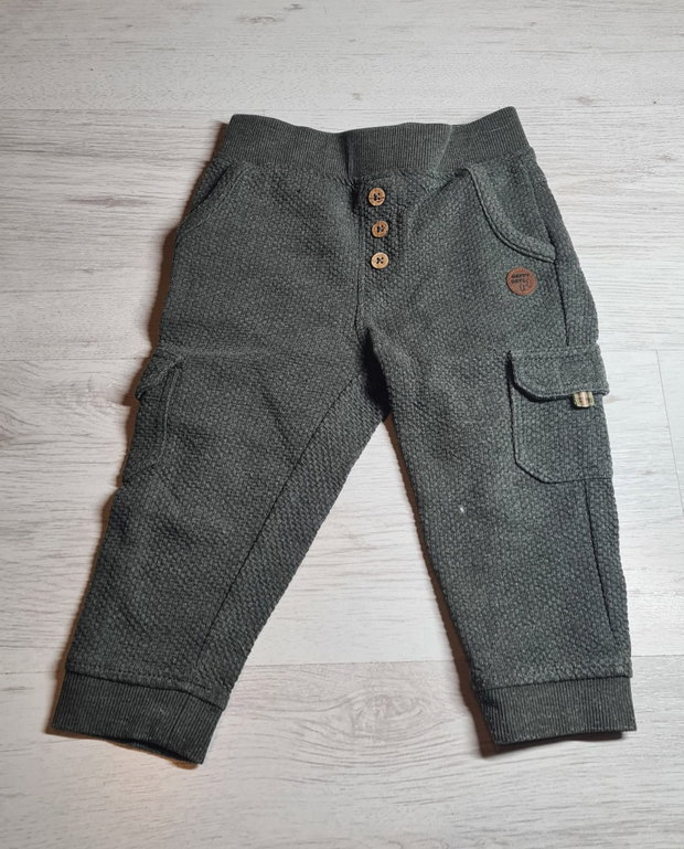 Hose grau/grün