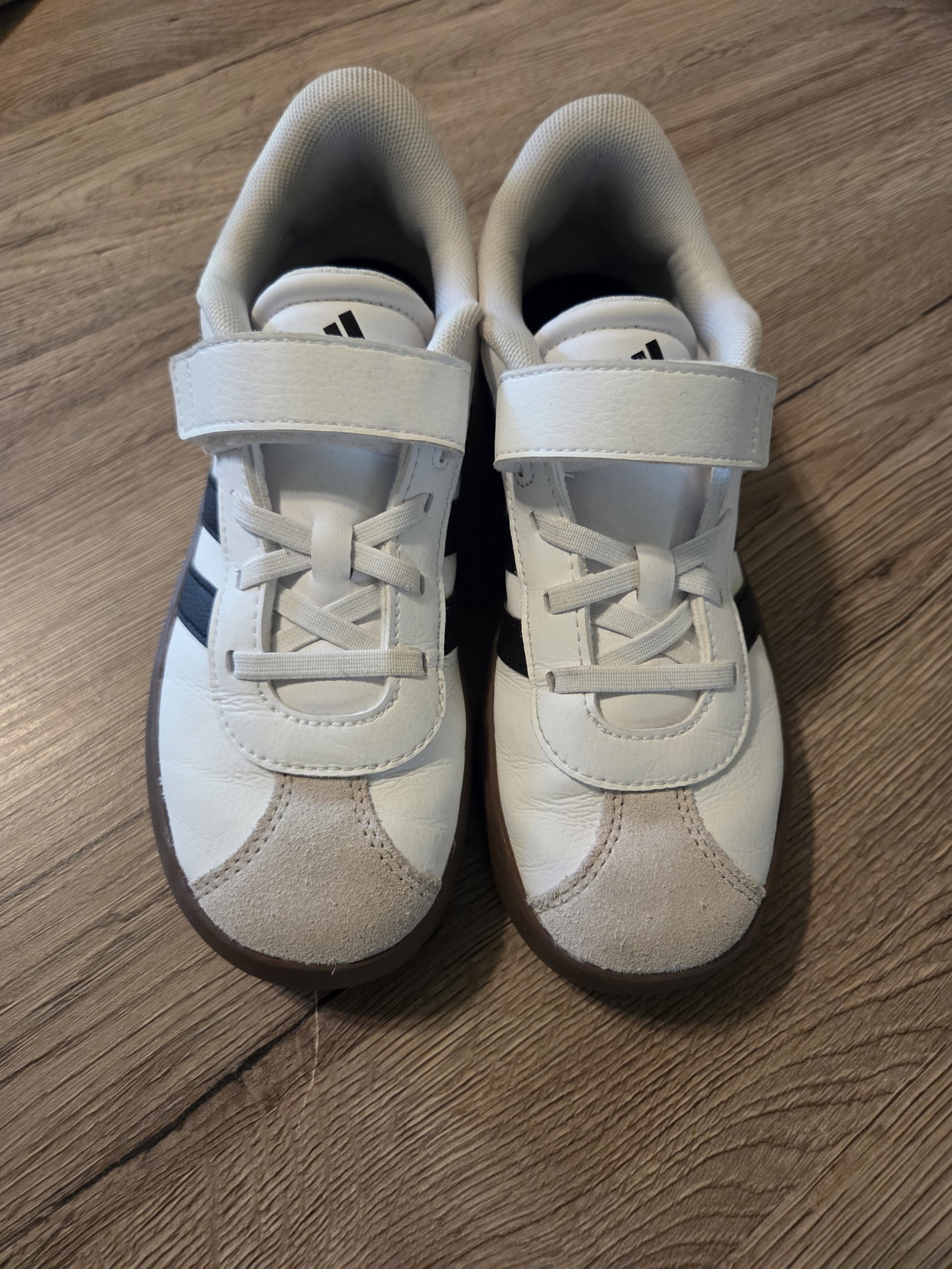 Adidas Schuhe Gr.35