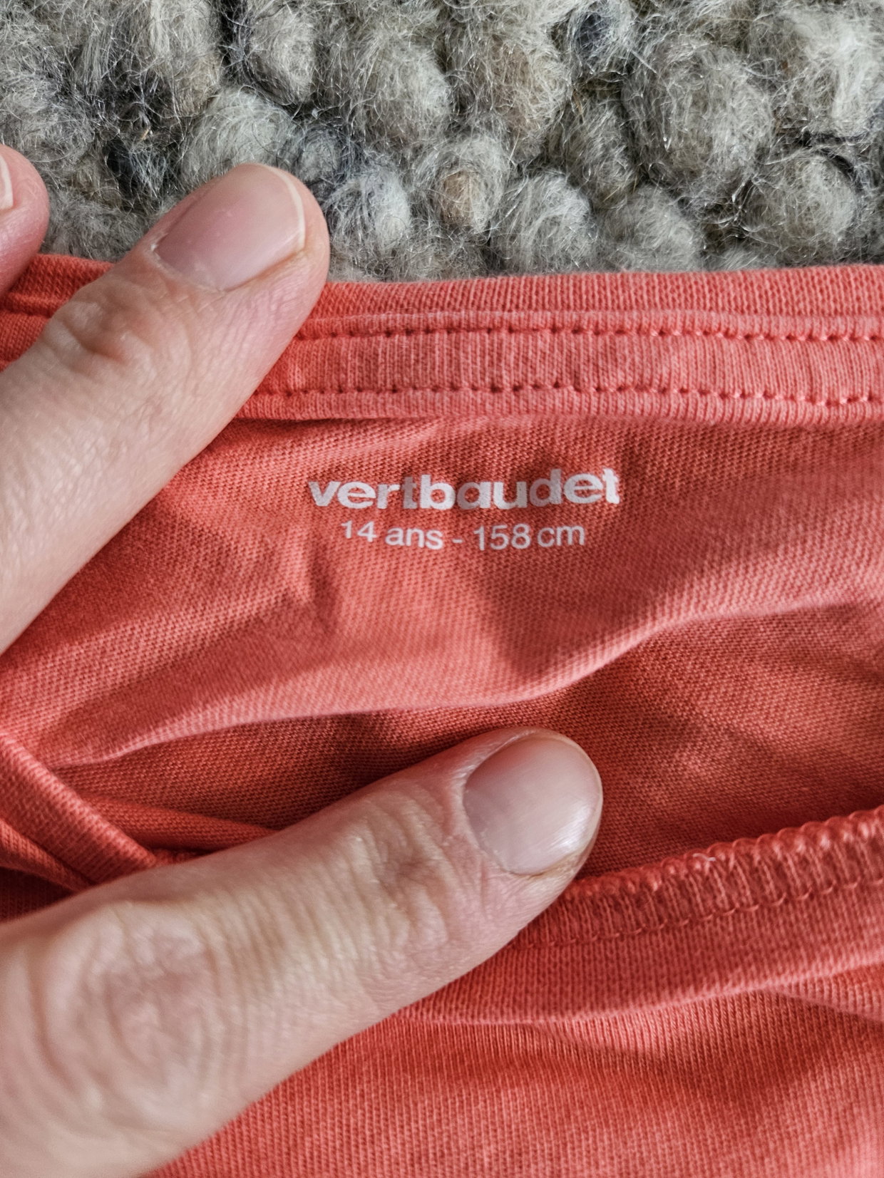 Vertbaudet Langarmshirt 158 leuchtend
